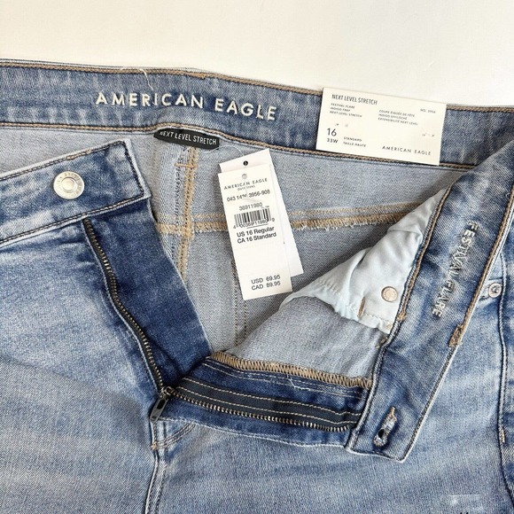 American Eagle Festival Flare Jean 16 Next Level Stretch Denim Distress Fray NEW - Picture 9 of 12